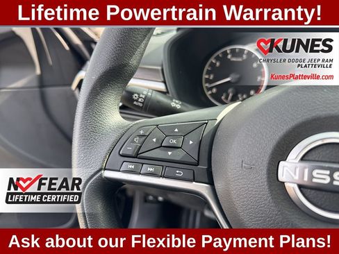 Used 2024 Nissan Altima 2.5 SV AWD/4WD image 26