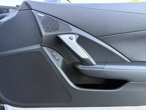 Used 2014 Chevrolet Corvette Base image 39