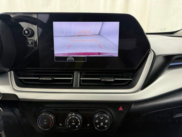 Used 2024 Chevrolet Trax LS w/ LS Convenience Package FWD image 26