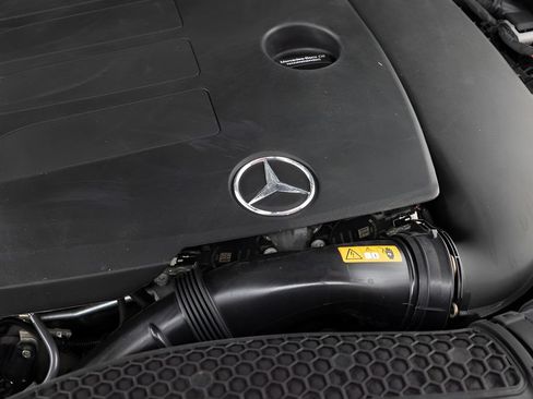 Used 2022 Mercedes-Benz E 350 4MATIC Sedan image 96