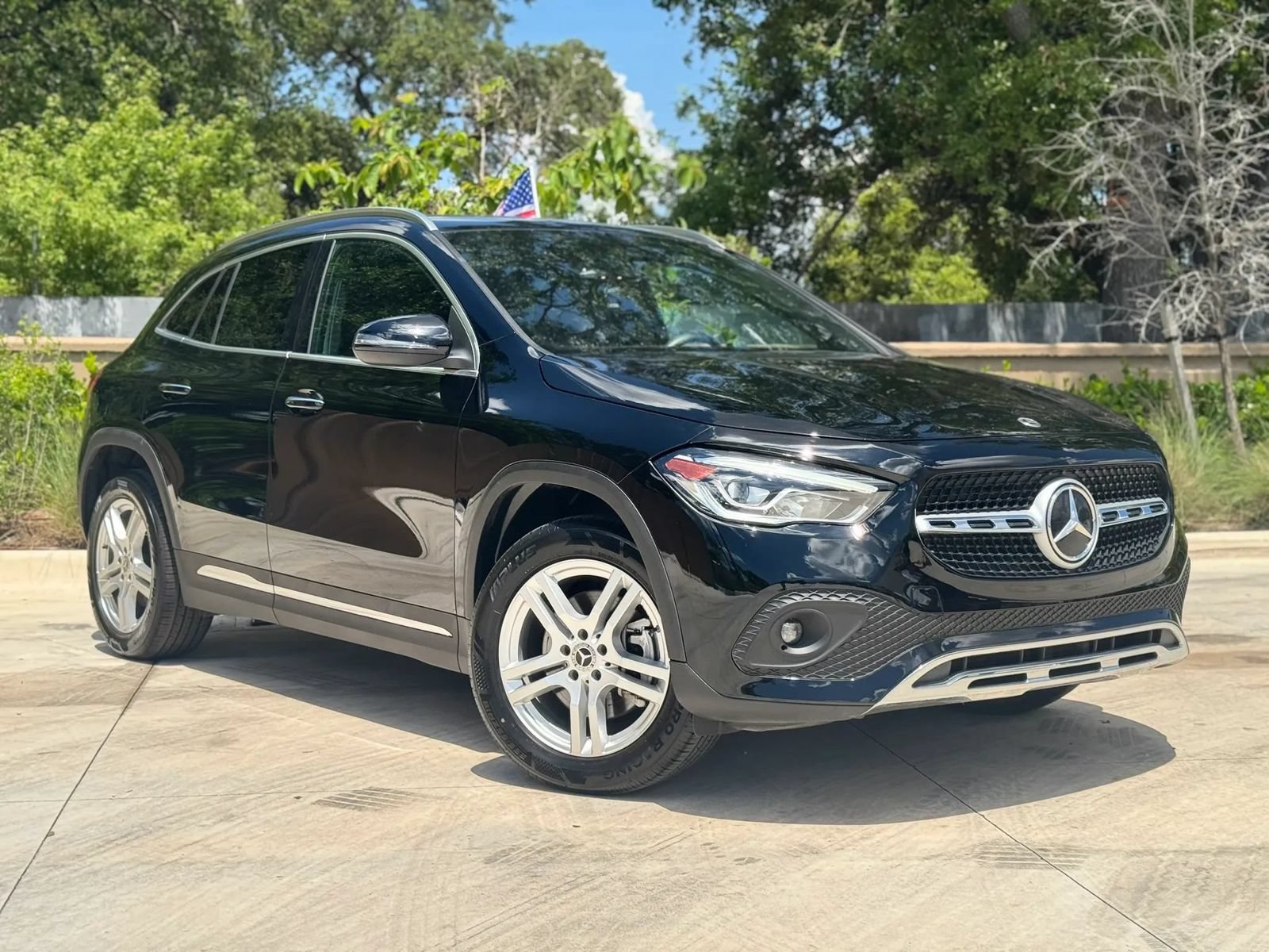 Used 2021 Mercedes-Benz GLA 250 w/ Premium Package image 1