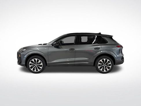 New 2026 Audi Q3 quattro 2.0T AWD/4WD image 2