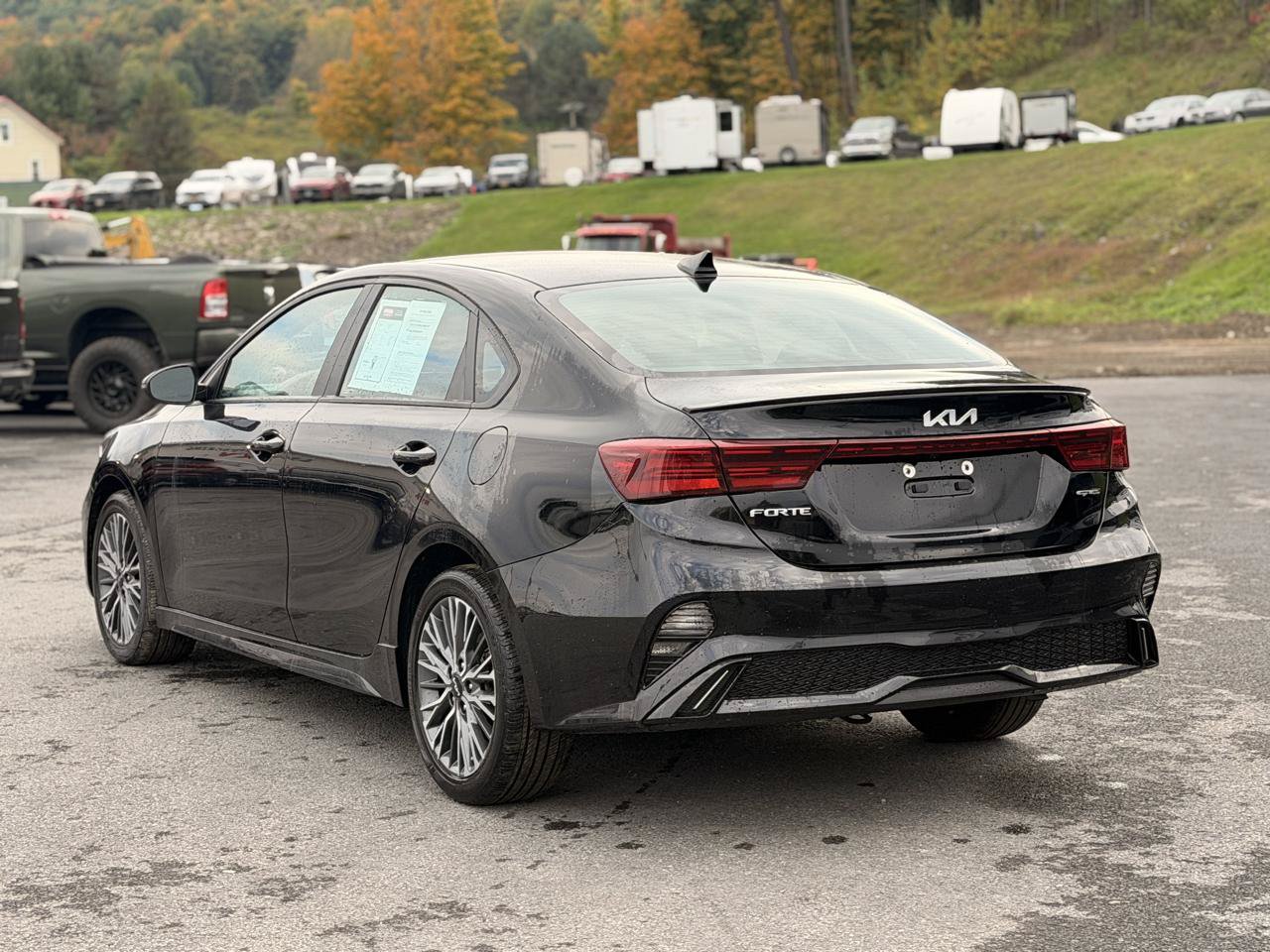 Used 2023 Kia Forte GT-Line w/ GT-Line Technology Package FWD image 7