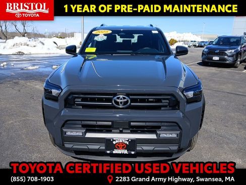 Used 2025 Toyota 4Runner SR5 image 2