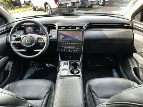 Used 2023 Hyundai Tucson Limited image 10