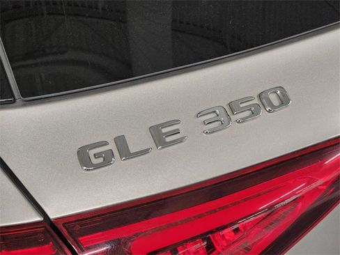 Used 2022 Mercedes-Benz GLE 350 GLE 350 image 13