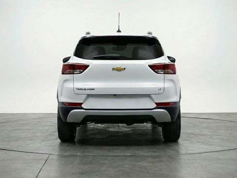 Used 2025 Chevrolet TrailBlazer LT image 7