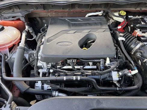 Used 2020 Ford Escape SEL FWD image 34
