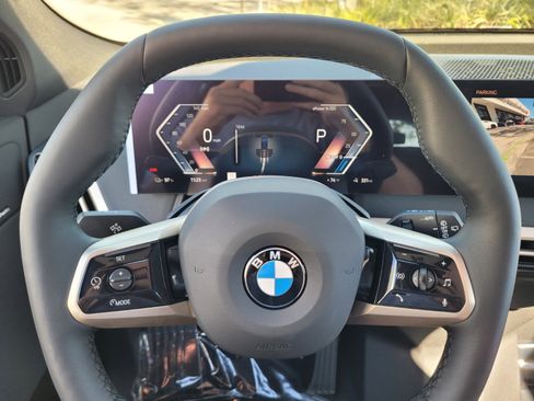 New 2026 BMW iX xDrive60 w/ Premium Package image 24