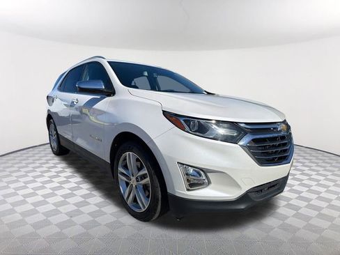Used 2019 Chevrolet Equinox Premier image 3