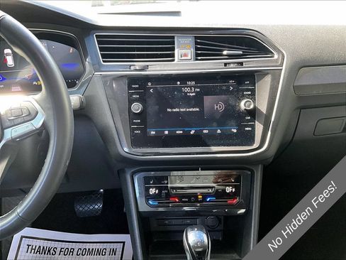 Used 2024 Volkswagen Tiguan SE FWD image 6
