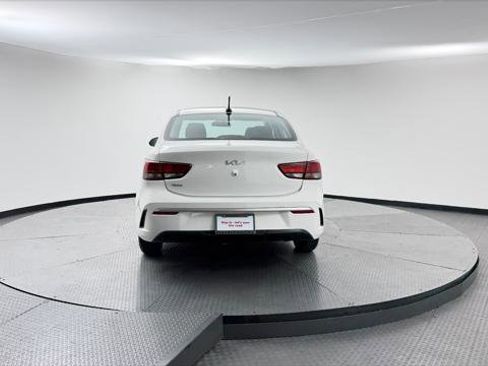 Used 2023 Kia Rio S image 7