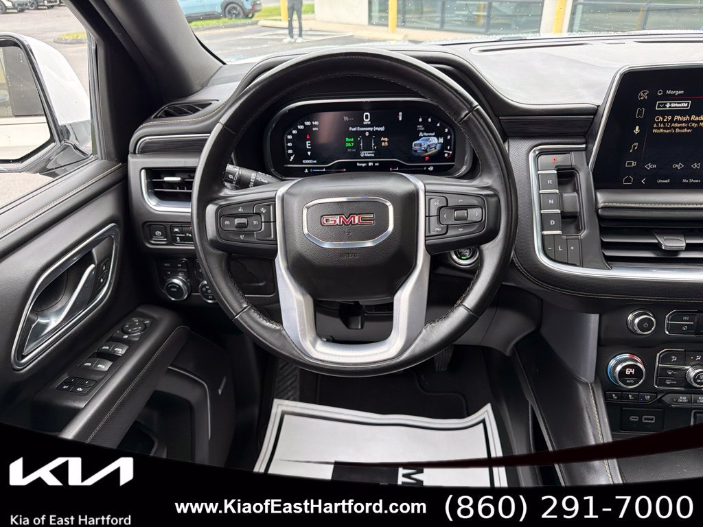 Used 2023 GMC Yukon XL SLT AWD/4WD image 24