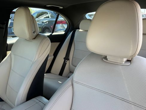 Used 2024 Mercedes-Benz C 300 Sedan image 27