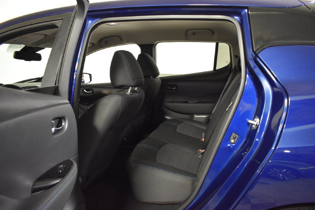 Certified 2024 Nissan Leaf SV Plus FWD image 29