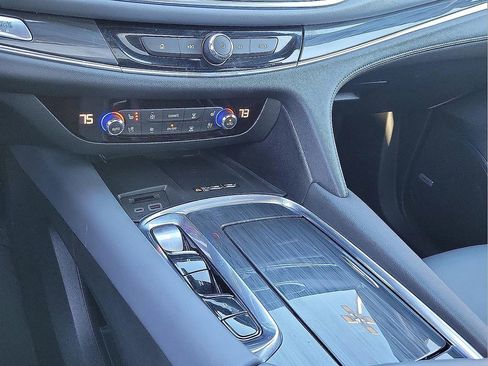 Used 2023 Buick Enclave Premium w/ Experience Buick Package image 18