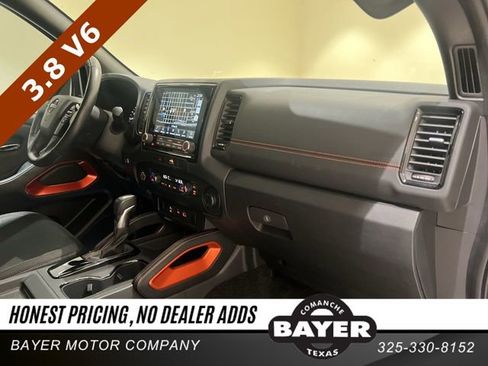 Used 2022 Nissan Frontier Pro-X w/ Technology Package image 25