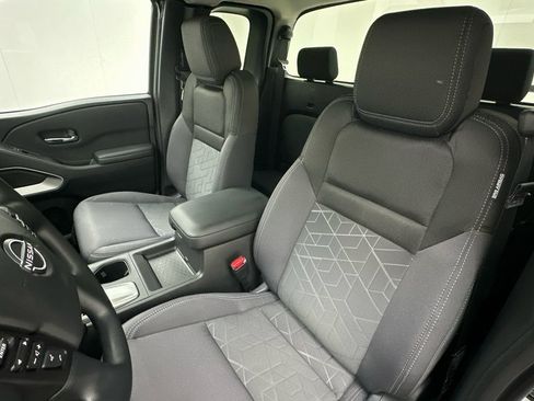 New 2026 Nissan Frontier SV w/ Tow Package image 6