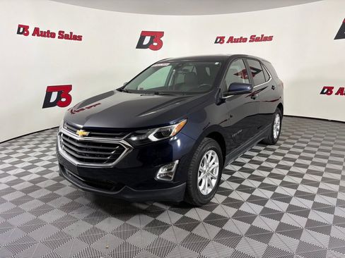 Used 2021 Chevrolet Equinox LT FWD image 2