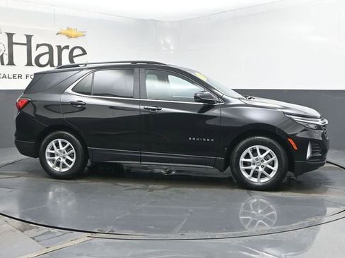 Used 2024 Chevrolet Equinox LT image 1