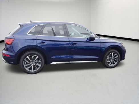 Certified 2023 Audi Q5 2.0T Premium w/ Convenience Package image 6