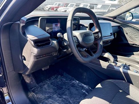 New 2026 Dodge Charger R/T AWD/4WD image 9