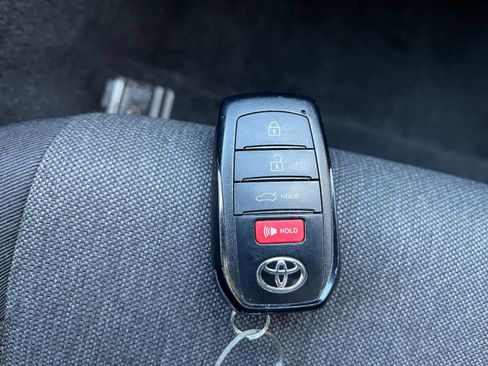 Used 2025 Toyota Camry LE image 22