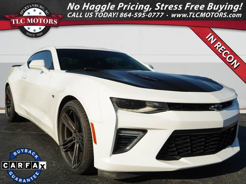Used 2017 Chevrolet Camaro SS RWD image 1