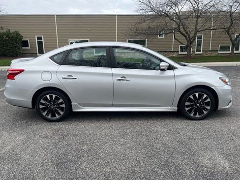 Used 2017 Nissan Sentra SR image 10