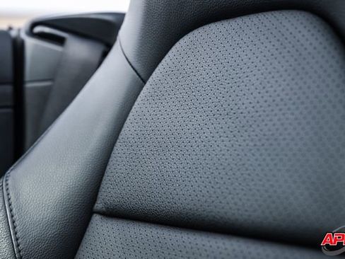 Used 2014 Porsche 911 Carrera image 22