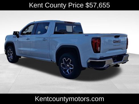 New 2026 GMC Sierra 1500 SLE image 4