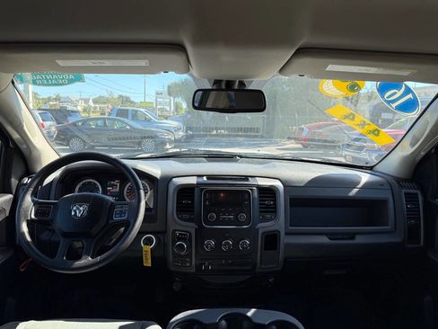 Used 2016 RAM 1500 Express image 22