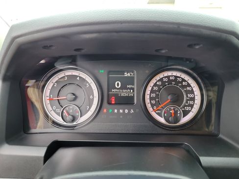 Used 2018 RAM 1500 Express image 24