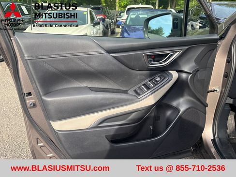 Used 2024 Subaru Forester Limited AWD/4WD image 14