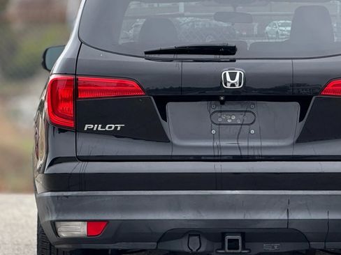 Used 2016 Honda Pilot EX image 13