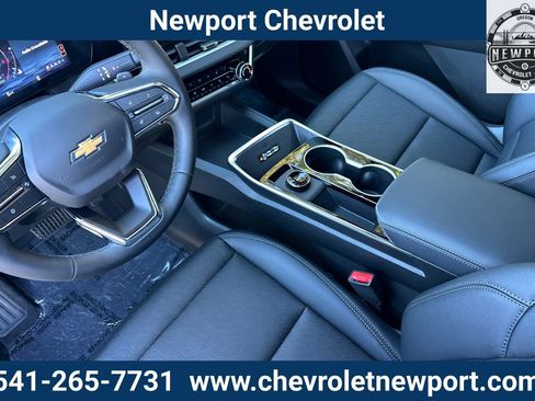 New 2026 Chevrolet Equinox LT w/ Convenience Package II image 11