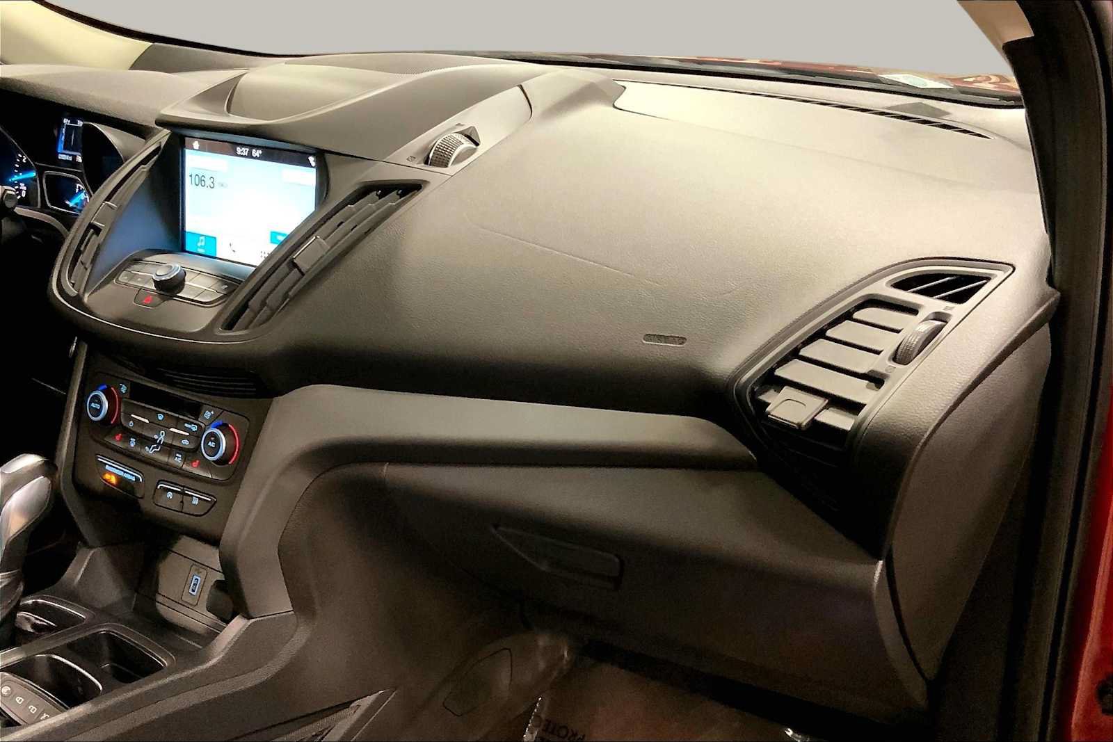Used 2019 Ford Escape SEL AWD/4WD image 19