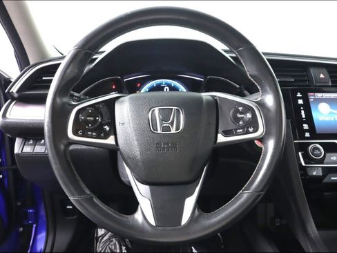 Used 2018 Honda Civic Touring image 11