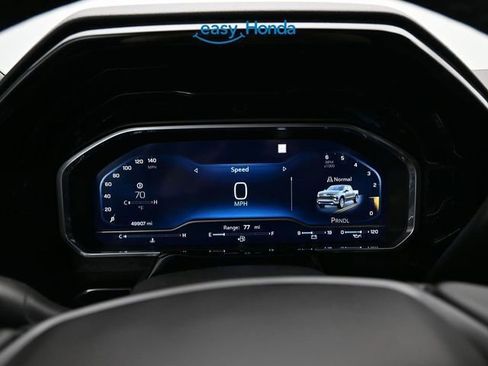 Used 2022 Chevrolet Silverado 1500 LT w/ Convenience Package II RWD image 10