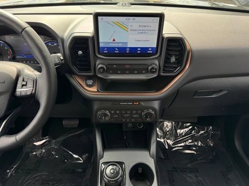 Certified 2023 Ford Bronco Sport Outer Banks w/ Tech Package AWD/4WD image 2