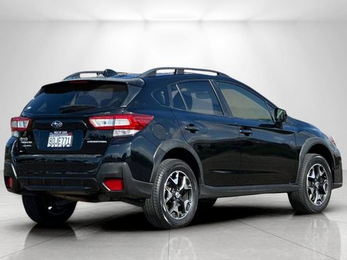 Used 2018 Subaru Crosstrek 2.0i Premium AWD/4WD image 3