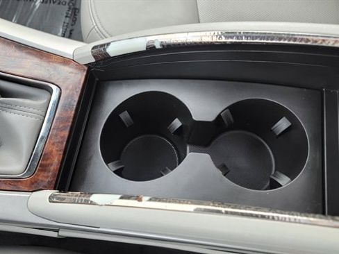 Used 2010 Buick LaCrosse CXL w/ Luxury Package image 33