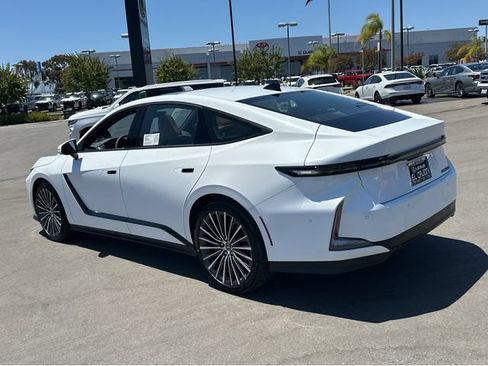 New 2026 Lexus ES 350e FWD image 4