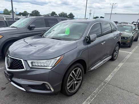 Used 2017 Acura MDX SH-AWD w/ Advance Package image 2