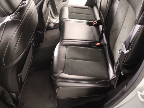 Used 2025 Jeep Grand Cherokee Altitude image 12