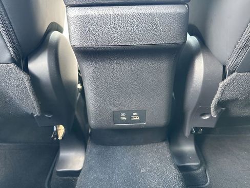 Used 2025 Mitsubishi Outlander Sport SE AWD/4WD image 29