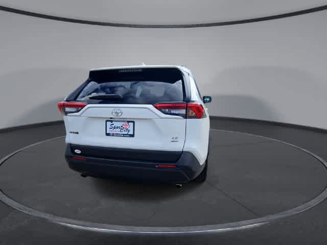 Used 2025 Toyota RAV4 LE AWD/4WD image 7