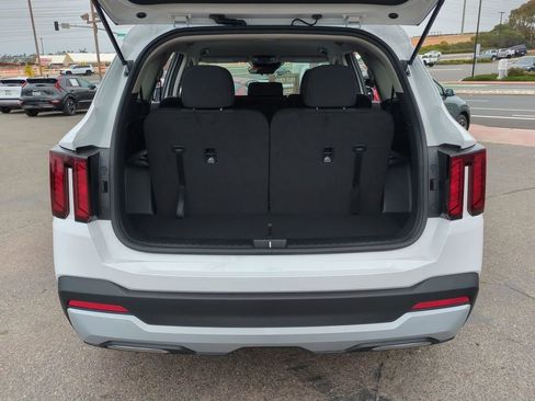 New 2026 Kia Sorento LX image 24