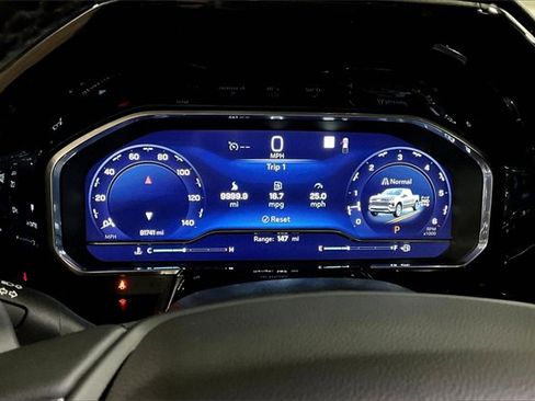 Used 2022 Chevrolet Silverado 1500 LTZ image 24