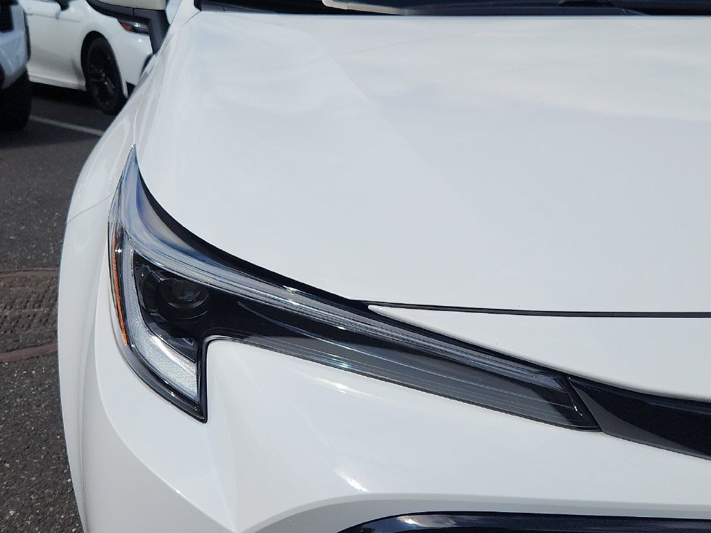 Used 2024 Toyota Corolla SE FWD image 9